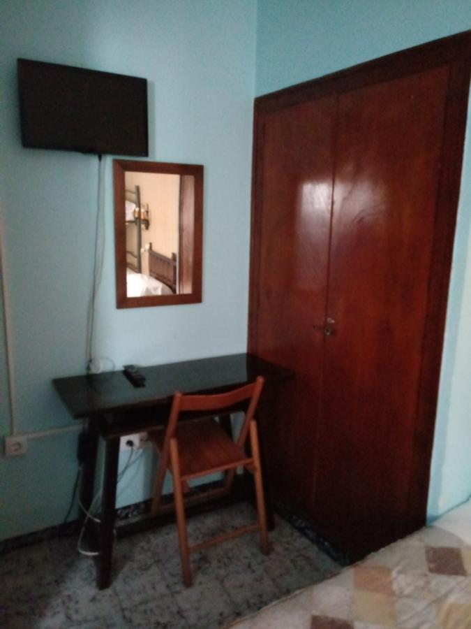 Hostal Can Marinés Sant Carlos de la Ràpita Extérieur photo